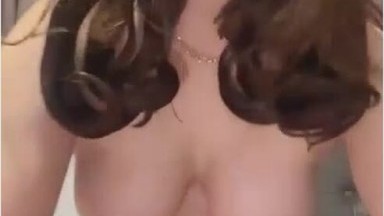 Bokep Indo Bintang Colmek Desah Sampai Squirt