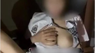 Bokep Indo Dek Clara Pelajar Toge Suka Colmek