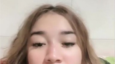 Bokep Indo Sleep Call Manja Host Cantik DreamLive