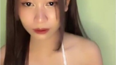 Si Tocil Lynelle Spill Toket Sambil Remas ID 59463253 Mango