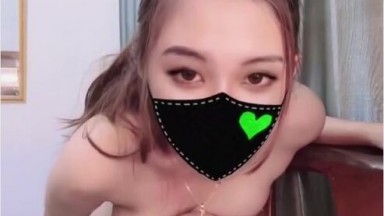 Spg Cantik Live Barbar Remas Susu Keenakan Mango