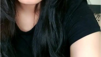 LiaaCu Nekat Pamerin Memek Uting Sambil Remas HOT51