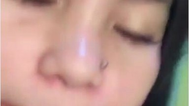Bokep Indo Ziizzy & Bestie Lesbianya Colmek HOT51