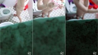 Bokep Ngintip Cewek Tobrut Lagi Mandi 4 - Playcrot