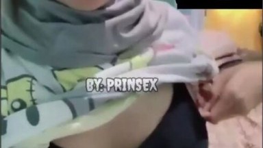 Bokep Indo VCS Belva Hijab Remas Toket Melet - Bokepindo