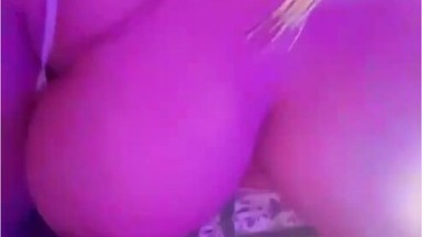 Bokep Indo Kak Caselly Toge Ngangkang Colmek Mango