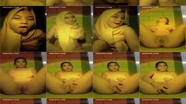 Cewe Jilbab Sange Omek Ngangkang