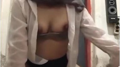 Jilbab Sekar Wot Pake Dildo