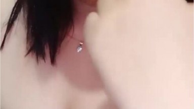 Bokep Indo Vcs Mbak Diana Toge Lepas Handuk